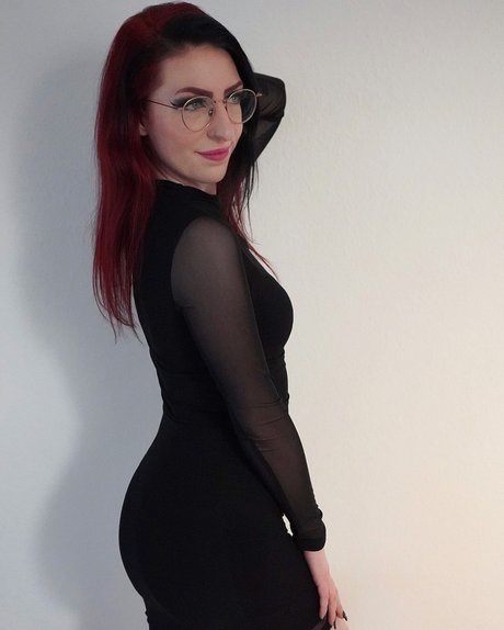 Foto di nudo di fuga di OnlyFans di Becca