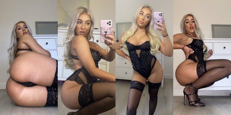 Foto di nudo di fuga di OnlyFans di Crystal