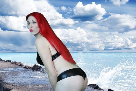 Foto di nudo di fuga di OnlyFans di Reginatwist