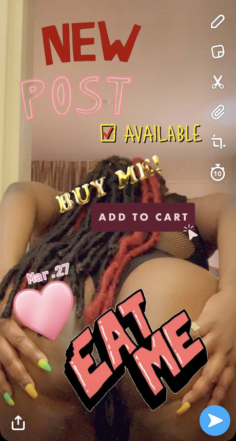 Foto di nudo di fuga di OnlyFans di Khole Moet Blue