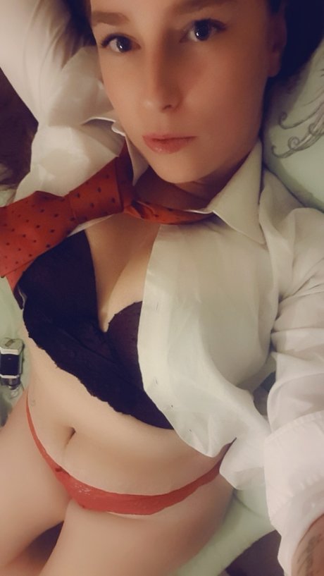 Foto di nudo di fuga di OnlyFans di Mk2girl
