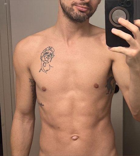Foto di nudo di fuga di OnlyFans di Jaxxx North