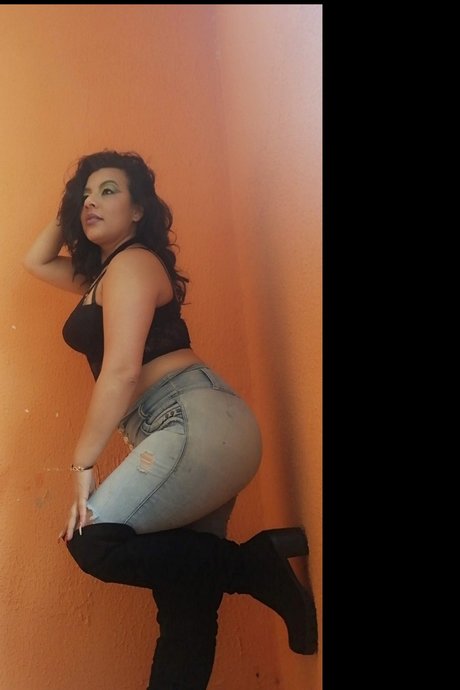 Foto di nudo di fuga di OnlyFans di Vivi Carrion
