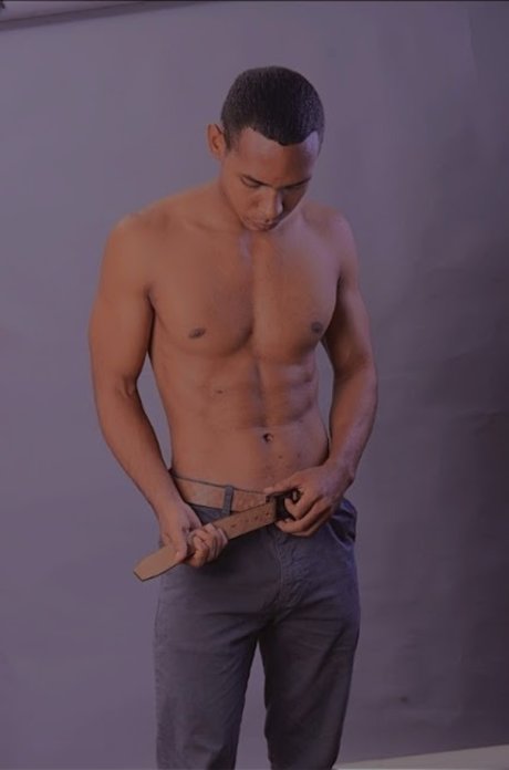 Foto di nudo di fuga di OnlyFans di Javier Giacometto