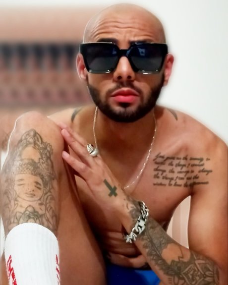 Foto di nudo di fuga di OnlyFans di Jason