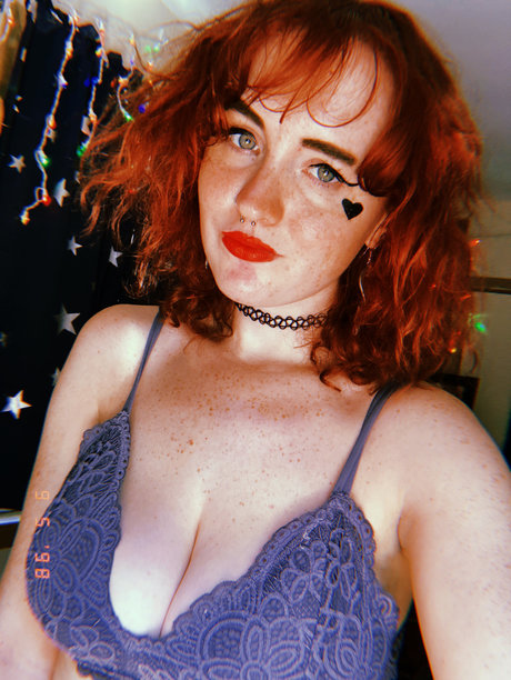 Foto di nudo di fuga di OnlyFans di Dana 