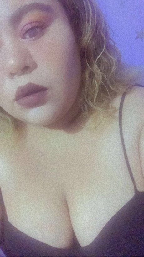 Foto di nudo di fuga di OnlyFans di Sof