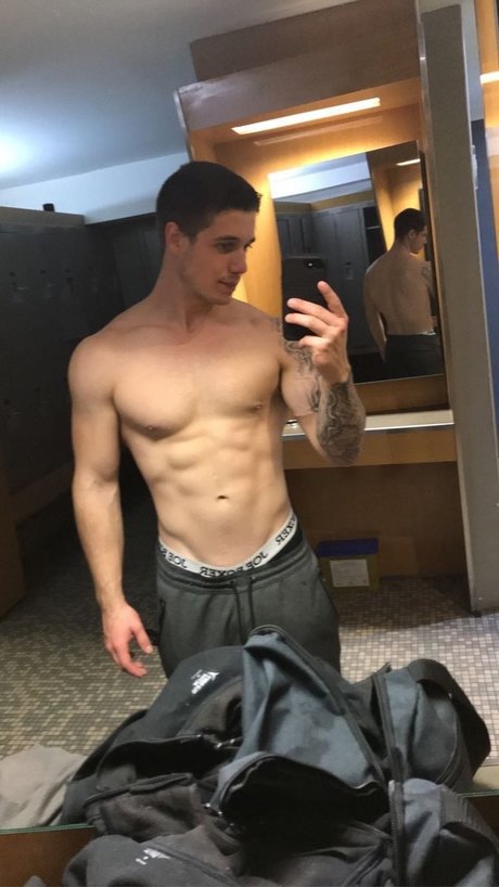 Foto di nudo di fuga di OnlyFans di Jayk