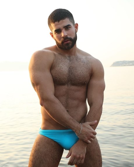 Foto di nudo di fuga di OnlyFans di Karlitos Amarilla