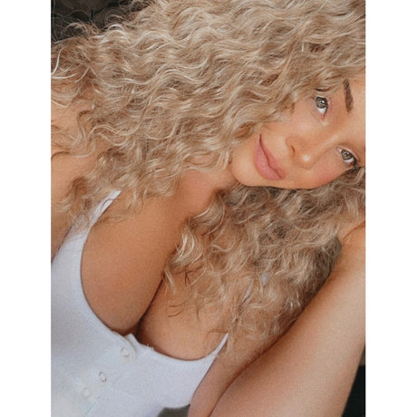 Foto di nudo di fuga di OnlyFans di Moonlit 