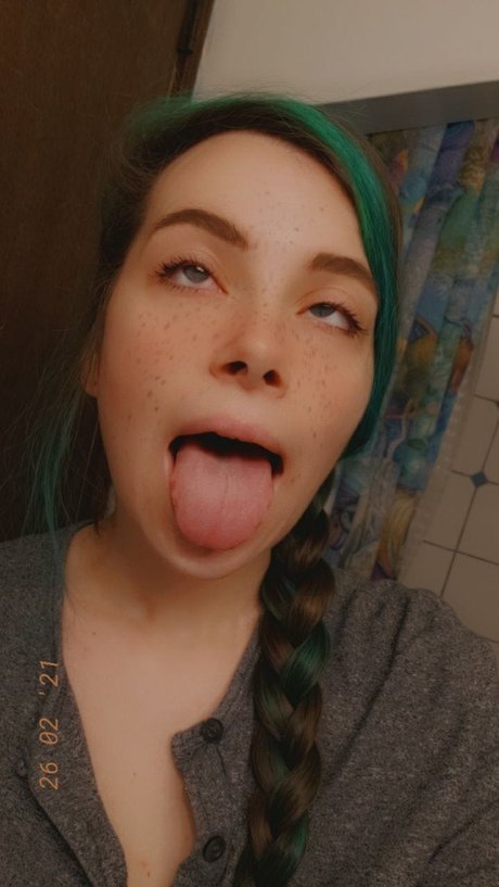 Foto di nudo di fuga di OnlyFans di Moonlitdabs