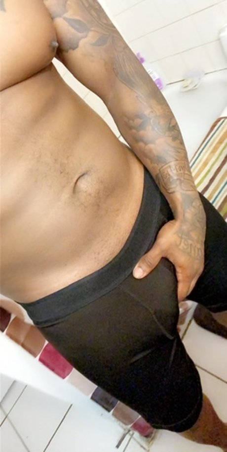Foto di nudo di fuga di OnlyFans di Tristan Williams