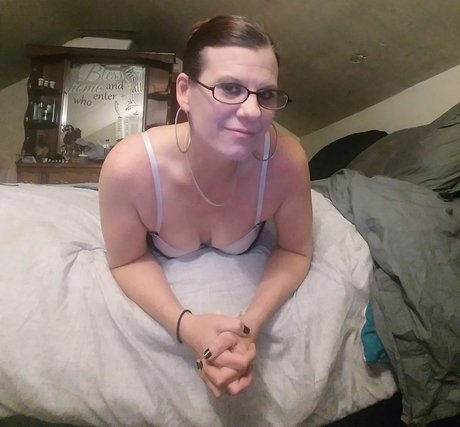 Foto di nudo di fuga di OnlyFans di Hazel Eyes