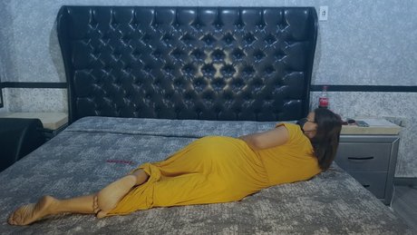 Foto di nudo di fuga di OnlyFans di Moni Orozco