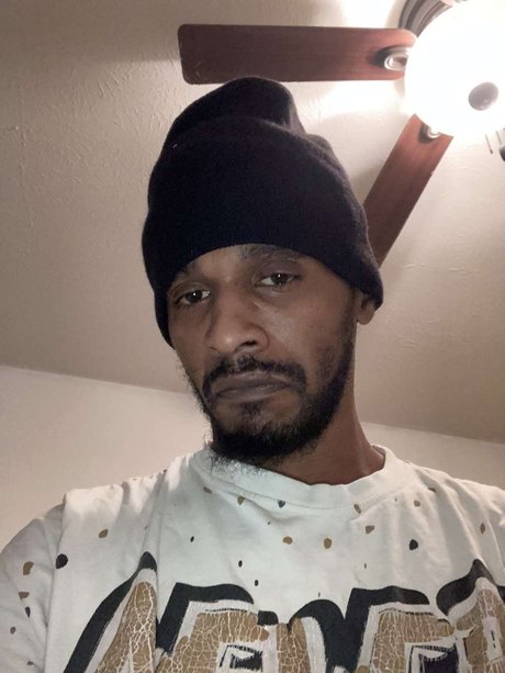 Foto di nudo di fuga di OnlyFans di Moneygang420