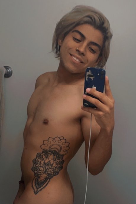 Foto di nudo di fuga di OnlyFans di Molly