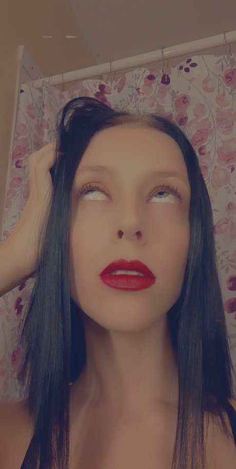 Foto di nudo di fuga di OnlyFans di Mojochik01