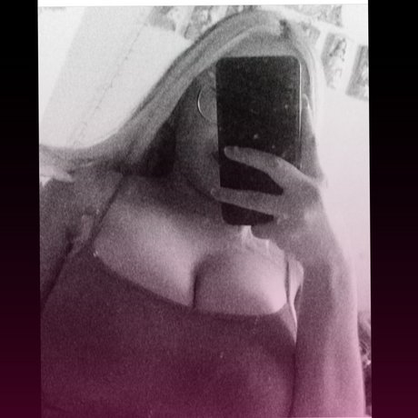 Foto di nudo di fuga di OnlyFans di Ana Mendoza