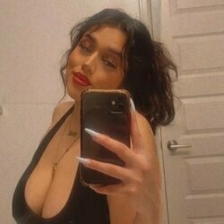 Foto di nudo di fuga di OnlyFans di Emily