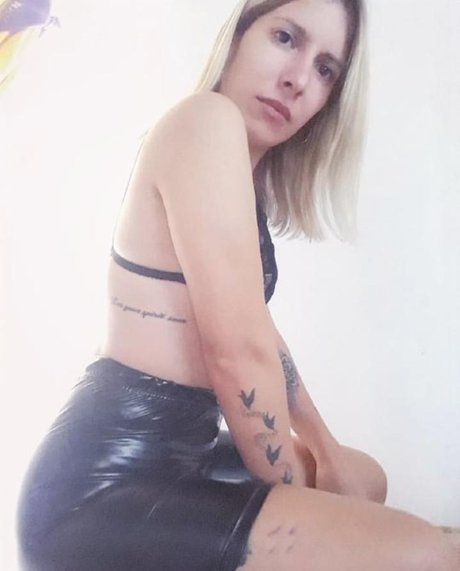 Foto di nudo di fuga di OnlyFans di Gisele