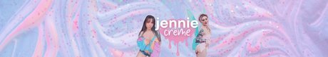 Foto di nudo di fuga di OnlyFans di Jennie  Crme