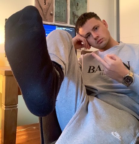 Foto di nudo di fuga di OnlyFans di Jason