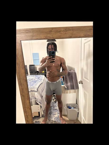 Foto di nudo di fuga di OnlyFans di Mr Bone 