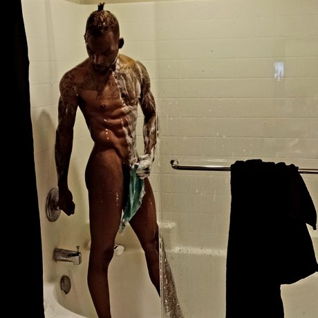 Foto di nudo di fuga di OnlyFans di Mrbeamdream