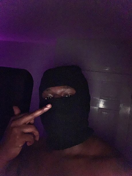Foto di nudo di fuga di OnlyFans di Mr Balaclava 