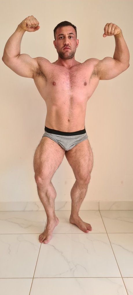 Foto di nudo di fuga di OnlyFans di Mr Abomai