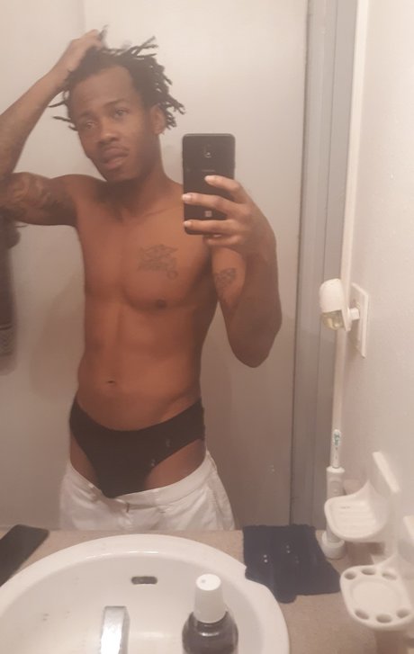 Foto di nudo di fuga di OnlyFans di Madmaxxx