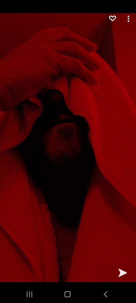 Foto di nudo di fuga di OnlyFans di Eli