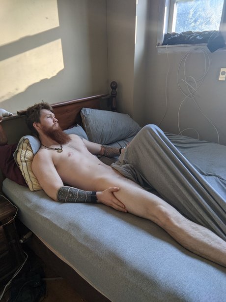 Foto di nudo di fuga di OnlyFans di Brad