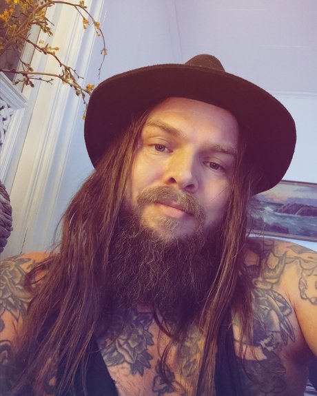 Foto di nudo di fuga di OnlyFans di Andreas Engelholm