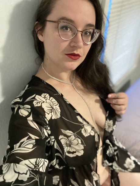 Foto di nudo di fuga di OnlyFans di   