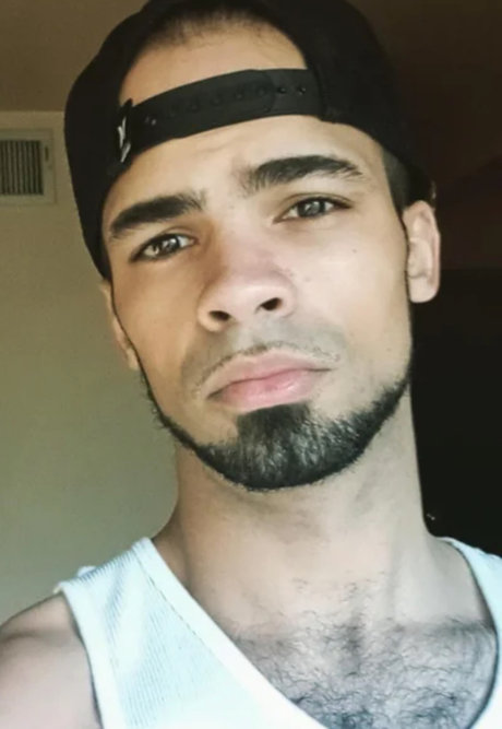 Foto di nudo di fuga di OnlyFans di Carlos Thee Sanchez 
