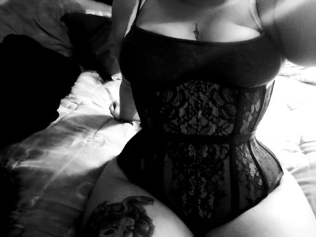 Foto di nudo di fuga di OnlyFans di Gigi Glittertitz