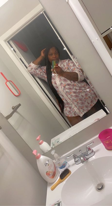 Foto di nudo di fuga di OnlyFans di Miss Hershey