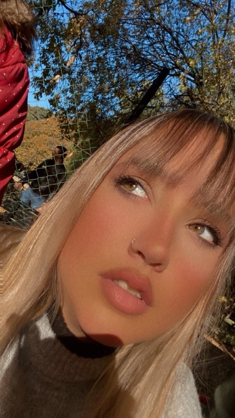 Foto di nudo di fuga di OnlyFans di M