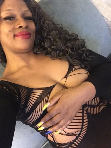 Foto di nudo di fuga di OnlyFans di Mscali69