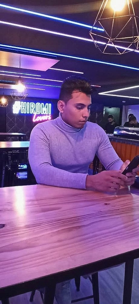 Foto di nudo di fuga di OnlyFans di Elio Oviedo