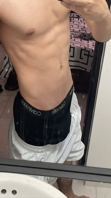 Foto di nudo di fuga di OnlyFans di Harol Ortega