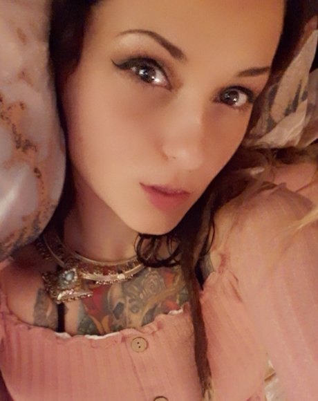 Foto di nudo di fuga di OnlyFans di Jenna Lace