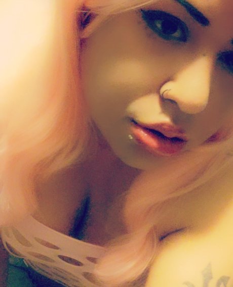 Foto di nudo di fuga di OnlyFans di Miia Sapphire