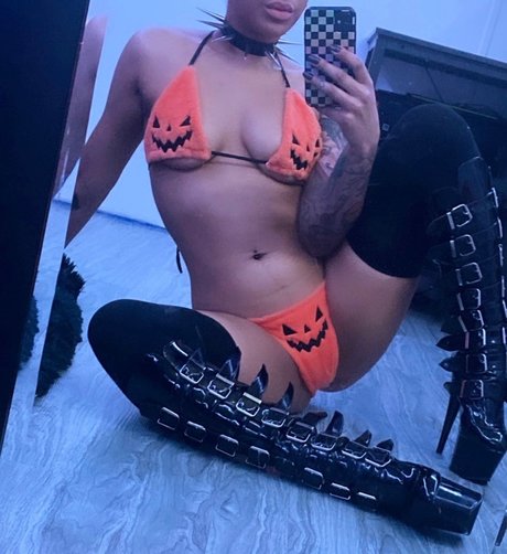 Foto di nudo di fuga di OnlyFans di Drew 