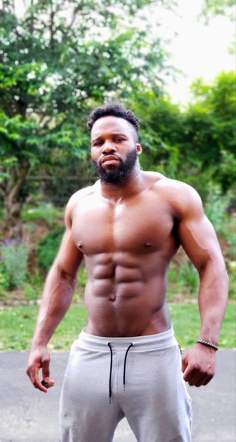 Foto di nudo di fuga di OnlyFans di Dream Daddy Tyrone
