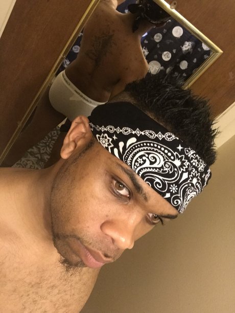Foto di nudo di fuga di OnlyFans di El Pap