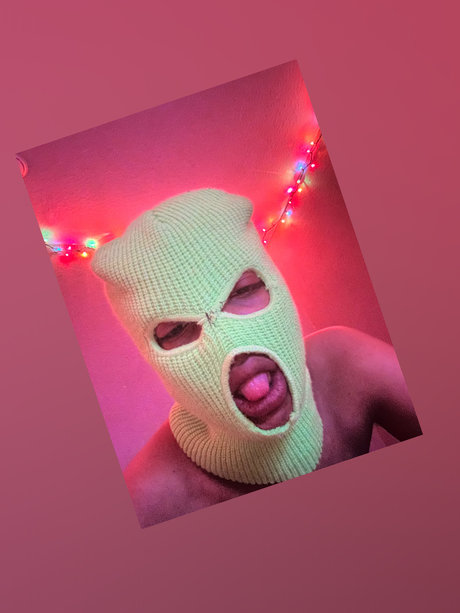 Foto di nudo di fuga di OnlyFans di Juicy Fruit
