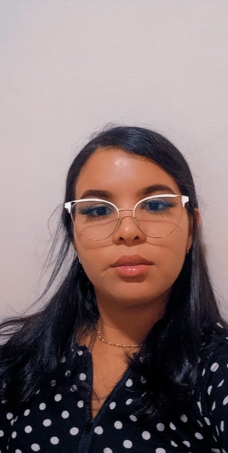 Foto di nudo di fuga di OnlyFans di 