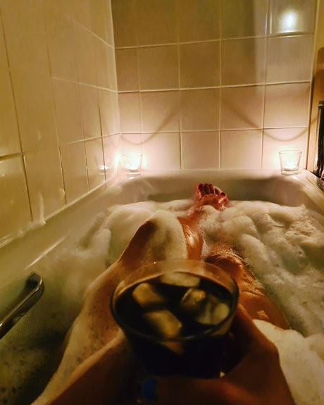 Foto di nudo di fuga di OnlyFans di Mrssmithx